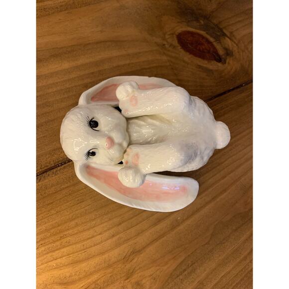 Ceramic Long Floppy Ear Bunnies Rabbits "Lopsy & Topsy" Vintage Holiday Figurine - Picture 4 of 8